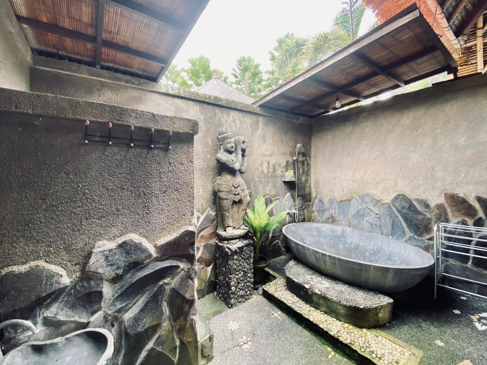 Dong Loka Guesthouse Bali Carangsari 외부 사진
